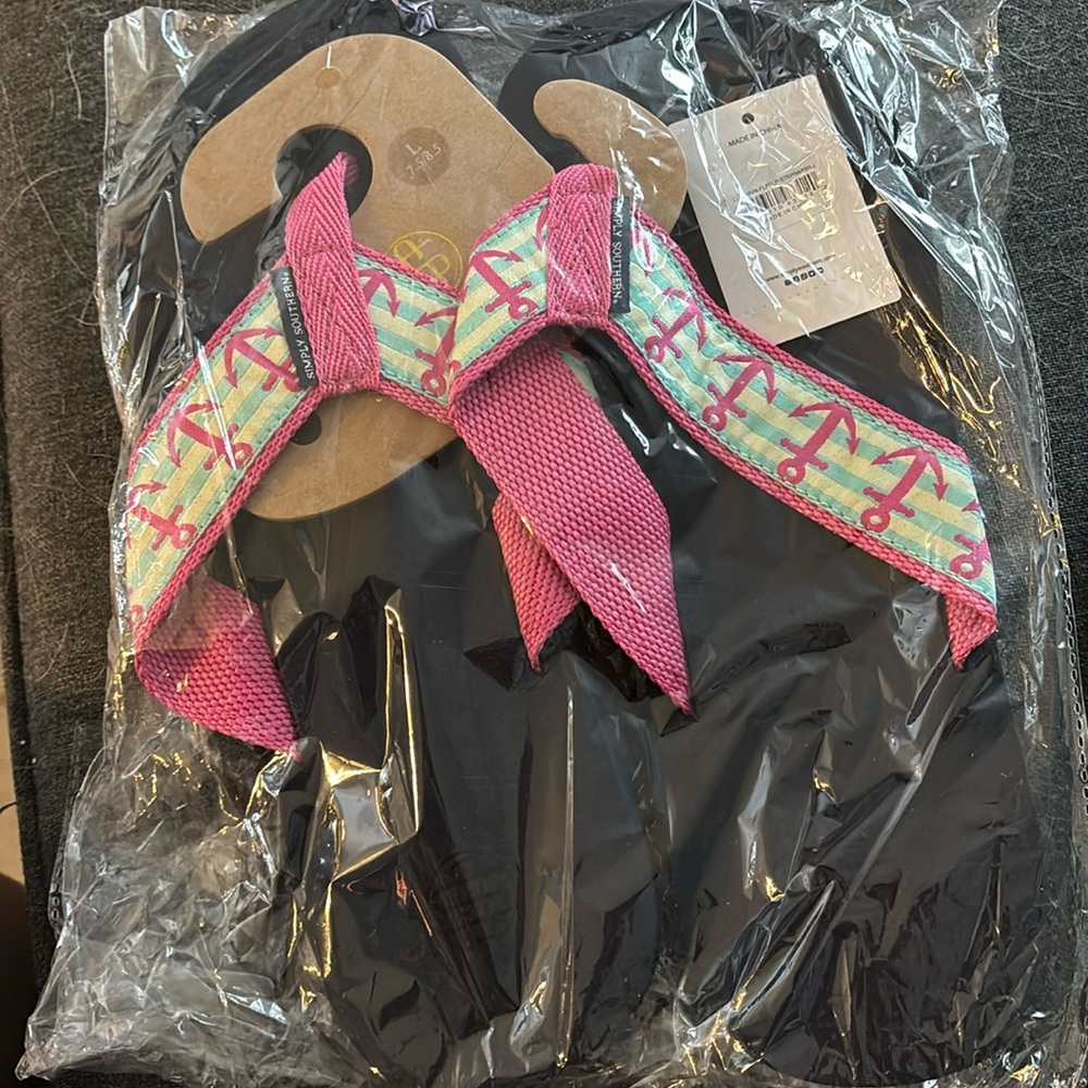 Simply Southern flip flops